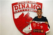 Синот на легендарниот Ривалдо потпиша за Динамо од Букурешт