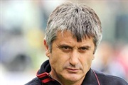 Аригони нов тренер на Чезена