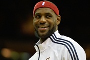 НБА: Дали Леброн Џејмс може да ја донесе титулата дома?